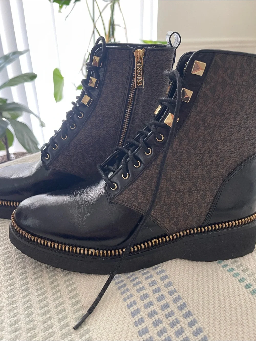 Michael Kors Women’s Black/Brown Logo Combat Boots size 9.5